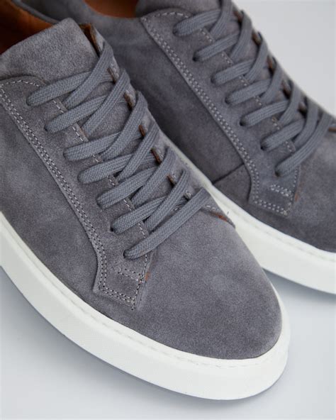 men's grey suede sneakers.